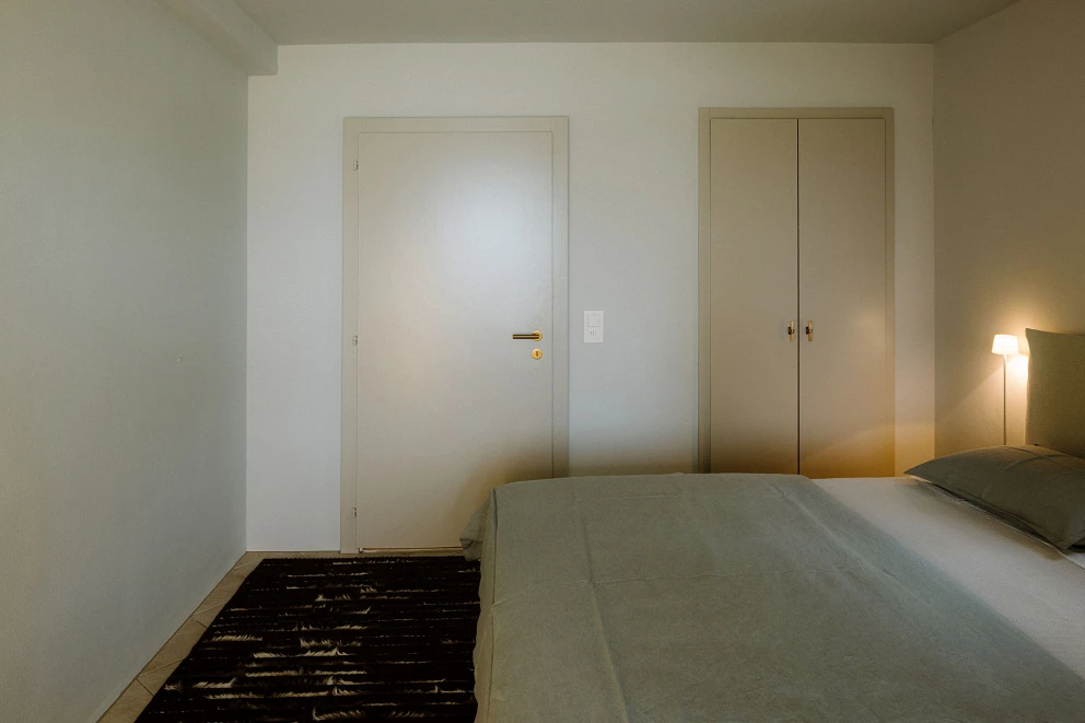 Schlafzimmer UG; Bild: Anja Zurbrügg Photography