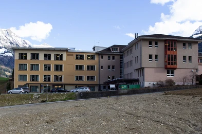 Erweiterungsbau Spital Frutigen; Künzi + Knutti AG