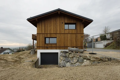 Einfamilienhaus mit Holzfassade; Private Bauherrschaft, Bild Anja Zurbrügg Photography