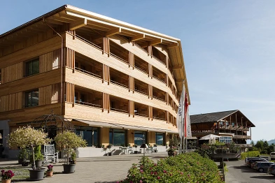 Neubau Hotel Hari; Brügger Architekten AG, Bild: Anja Zurbrügg Photography