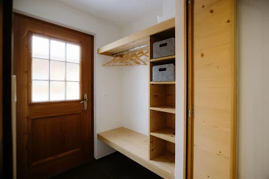 Garderobe; Bild: Anja Zurbrügg Photography