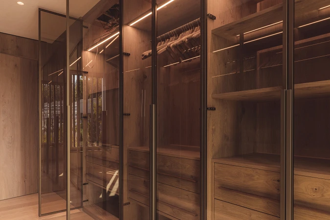 Kleiderschrank; Architekt:in Margareth Puttliz, Bild: Francesco Scandinavo