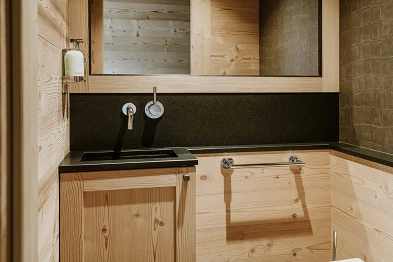 Toilette; Innenarchitekt:in: HattemerPartner GmbH, Bild: Anja Zurbrügg Photography