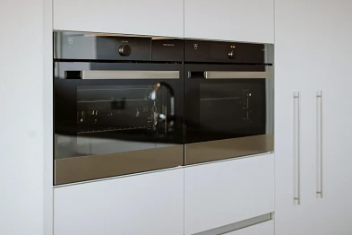 Küche Steamer- und Backofen; Bild: Anja Zurbrügg Photography