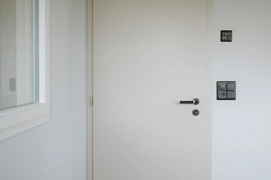 Zimmertüre weiss; Bild: Anja Zurbrügg Photography