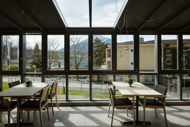 Essbereich Wintergarten; Loosli+Partner AG, L2A Architekten AG, Bild: Anja Zurbrügg Photography