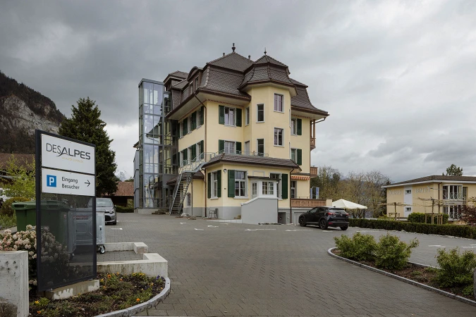Aussenansicht Rückseite Altbau; Loosli+Partner AG, L2A Architekten AG, Bild: Anja Zurbrügg Photography