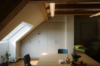 Einbauschränke Dachgeschoss; Loosli+Partner AG, L2A Architekten AG, Bild: Anja Zurbrügg Photography