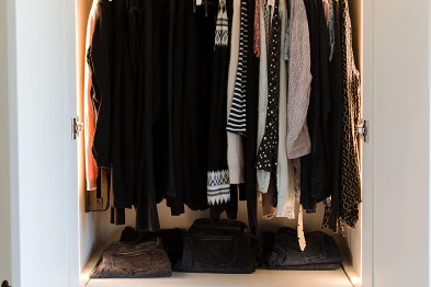 Kleiderschrank; Bild: Anja Zurbrügg Photography