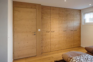 Kleiderschrank; Bild: Anja Zurbrügg Photography