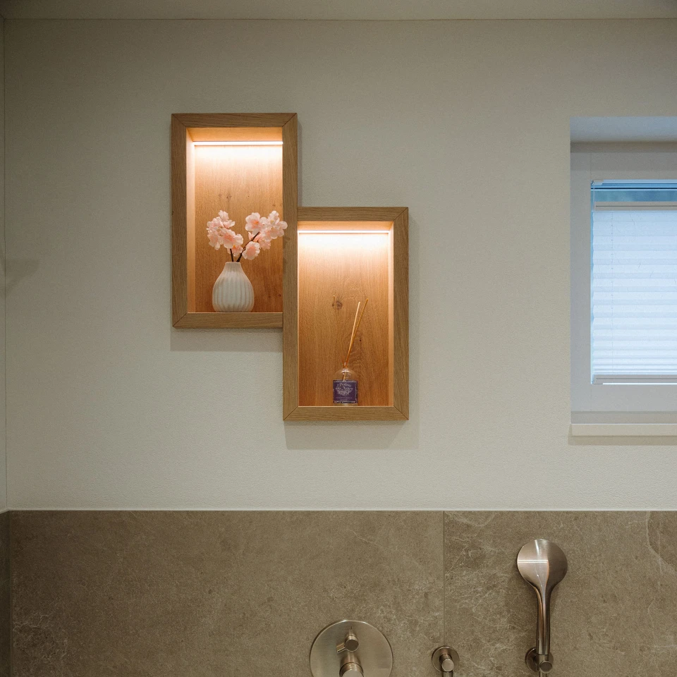 Badezimmer Einbaunischen; Bild Anja Zurbrügg Photography