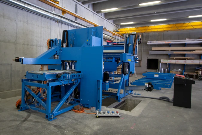 Hauptmodul der Abbundanlage; Bild: Künzi + Knutti AG